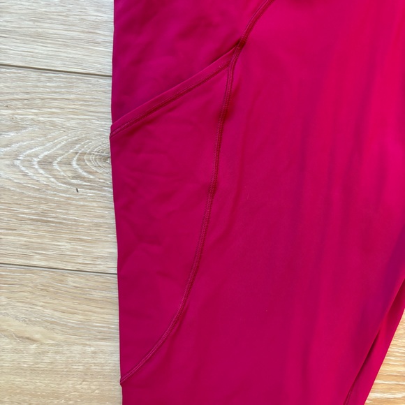 Lululemon Fast & Free 7/8 Tights Size 10 - Picture 5 of 6